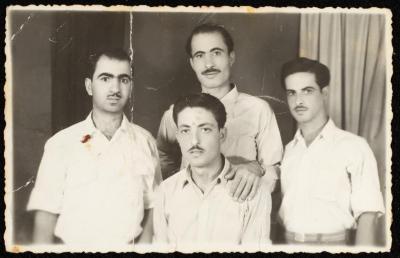 بديع عبدالله مع أصدقائه، الكويت، 7 تشرين الأول 1956