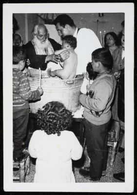 حفل تعميد زياد عبدالله، بيرزيت، مطلع ستينيات القرن العشرين