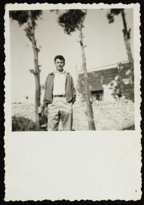 شخص من عائلة جريس عبدالله، بيرزيت، مطلع ستينيات القرن العشرين