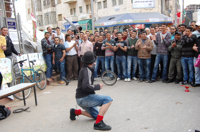 Jack Jaxx's Show at al-Manara Square<br />
 