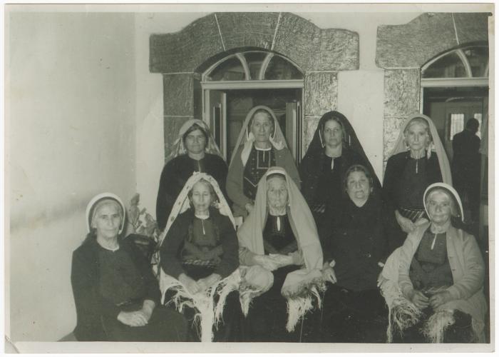 Women in Traditional Palestinian Clothing 