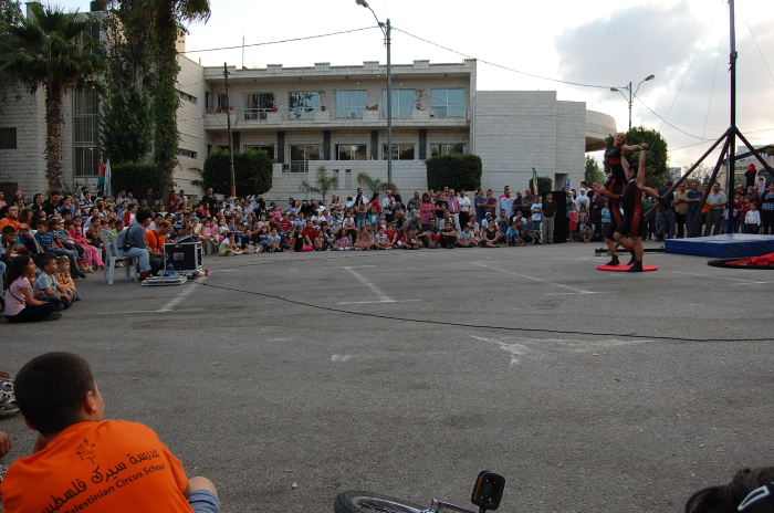 ملمح من عروض من مهرجان 