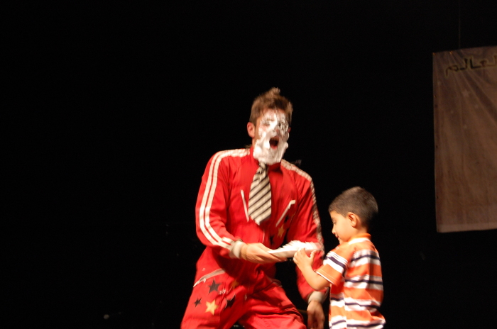 ملمح من عروض من مهرجان 