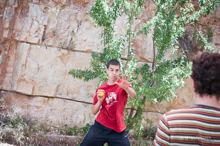 صورة من المدرسة الصيفيَّة التابعة لمدرسة سيرك فلسطين، 2011