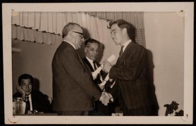 تكريم أحد خريجي مركز تدريب المعلمين، رام الله، 14 تموز 1966