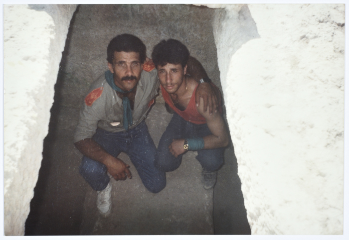 كشافة قرية عابود في زيارة إلى أحد المواقع الأثرية