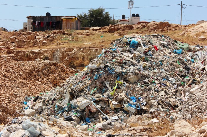 صورة من مدرسة صيفيَّة نظمتها مدرسة سيرك فلسطين في بيرزيت، 2012