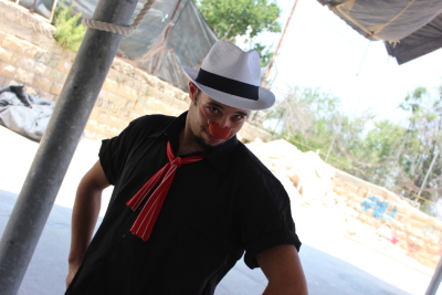 صورة من مدرسة صيفيَّة نظمتها مدرسة سيرك فلسطين في بيرزيت، 2012