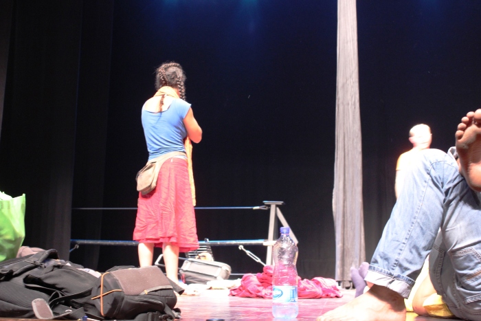 صورة من مدرسة صيفيَّة نظمتها مدرسة سيرك فلسطين في بيرزيت، 2012