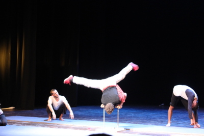 صورة من مدرسة صيفيَّة نظمتها مدرسة سيرك فلسطين في بيرزيت، 2012