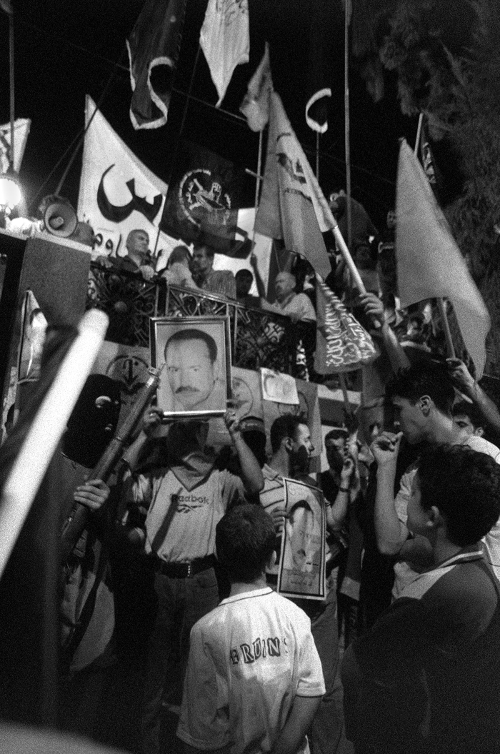 الخليل , آب 2001
