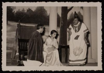 اميل قسطندي وأمل نصّار وشريف علمي، بيروت، 1953