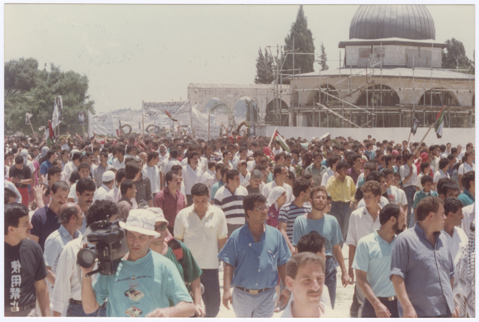 The Crowd Participating in Shaheed Omar al-Qasim's Funeral, Jerusalem, June 1989