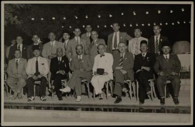  يحيى حمودة خلال في مؤتمر المحامين العرب، دمشق، 1945