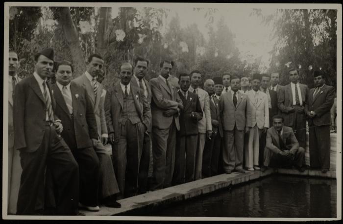مشاركون في مؤتمر المحامين العرب، دمشق، 1945