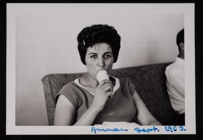 امرأة من عائلة بطشون، عمان، 1962