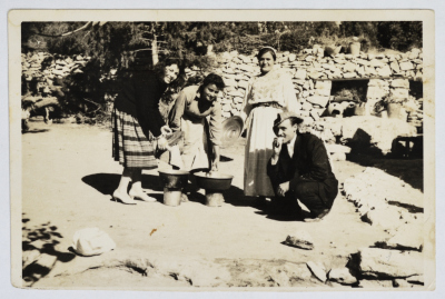 Farida Abdel-Majid and Relatives, Burham, 1959