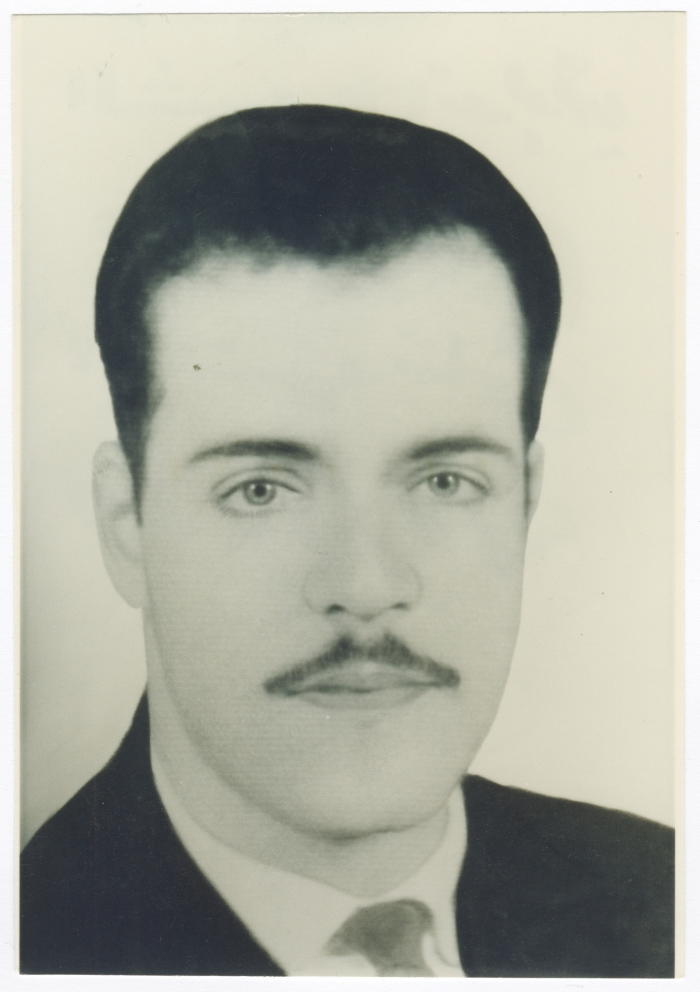 صورة شخصية لعمر محمود القاسم، أواخر ستينيات القرن العشرين