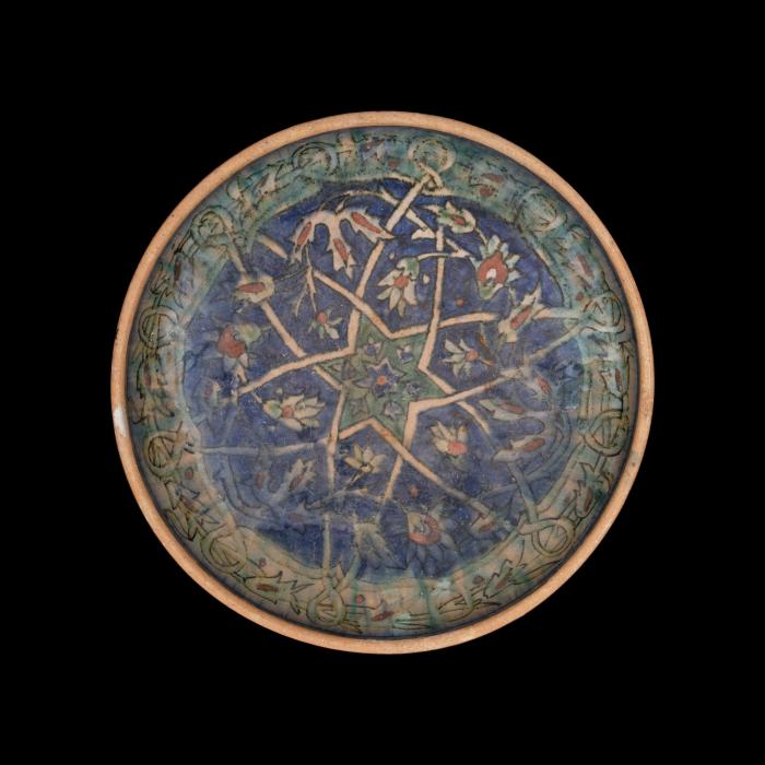 Armenian ceramics plate produced by the Tiles of the Dome of the Rock Workshop, Jerusalem,1919 - 1948