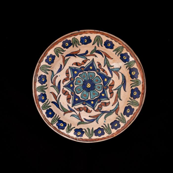 Armenian ceramics plate produced by the Tiles of the Dome of the Rock Workshop, Jerusalem,1919 - 1948
