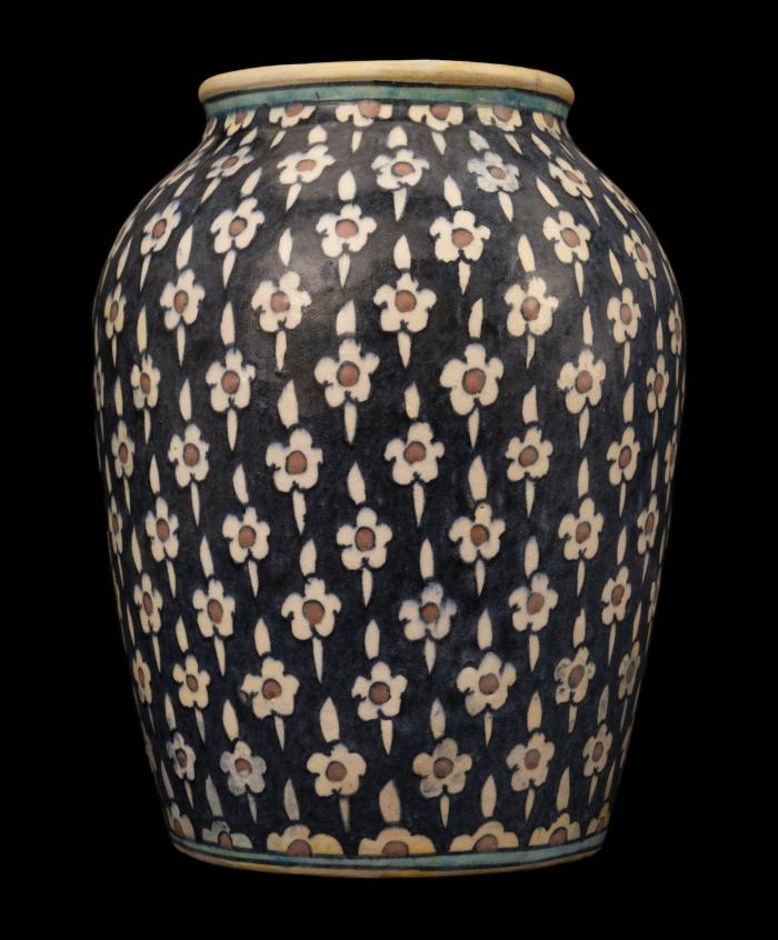 زهرية (مزهرية)  خزف أرمني من إنتاج مشغل قبة الصخرة، القدس، 1919 -1948