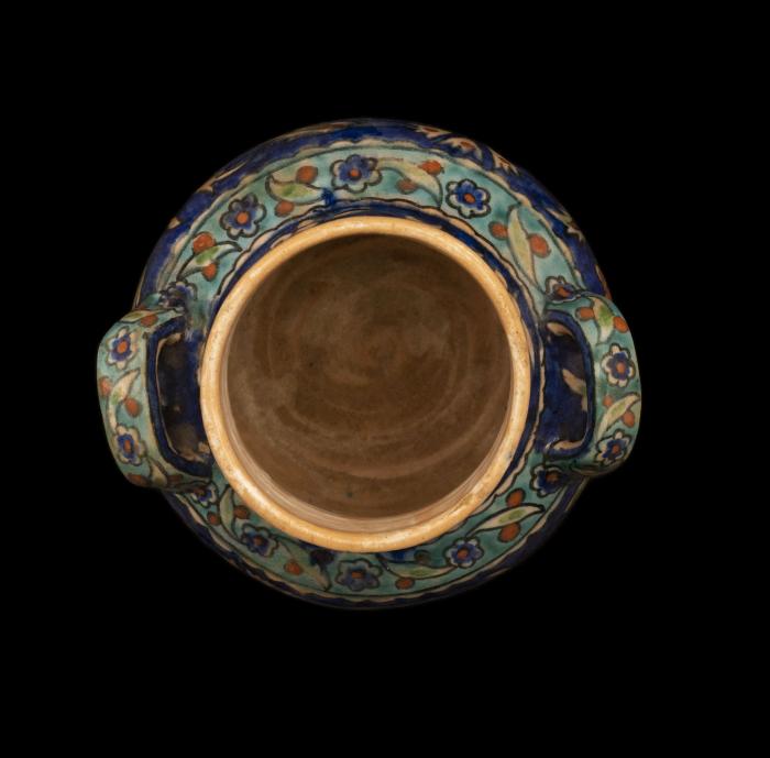 Armenian ceramic vase produced by the Dome of the Rock Tile Workshop, Jerusalem, 1919-1948