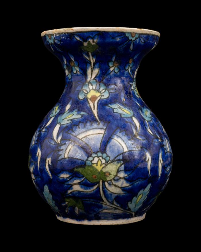 Armenian ceramic vase produced by the Dome of the Rock Tile Workshop , Jerusalem, 1919-1948