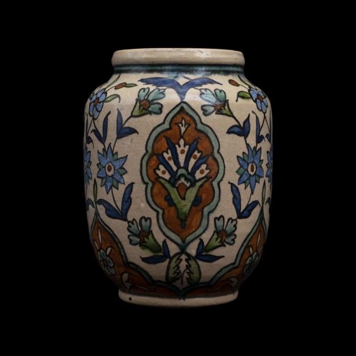 Armenian ceramic vase produced by the Joint Workshop, Jerusalem, 1921-1948