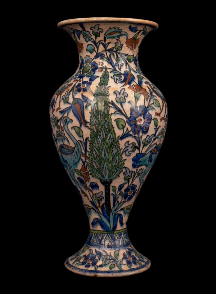 Armenian ceramic vase produced by the Dome of the Rock Tile Workshop, Jerusalem, 1919-1948