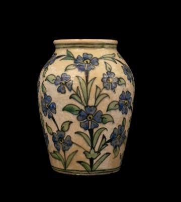 Armenian ceramic vase produced by the Dome of the Rock Tile Workshop , Jerusalem, 1919-1948