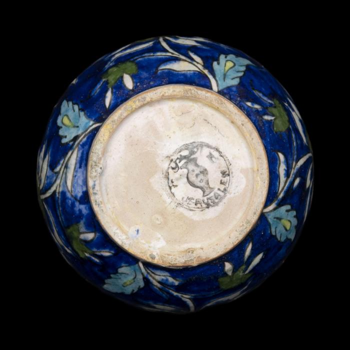 Armenian ceramic vase produced by the Dome of the Rock Tile Workshop , Jerusalem, 1919-1948