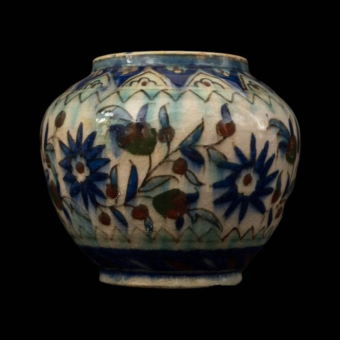 Armenian ceramic vase produced by the Joint Workshop, Jerusalem, 1921-1948