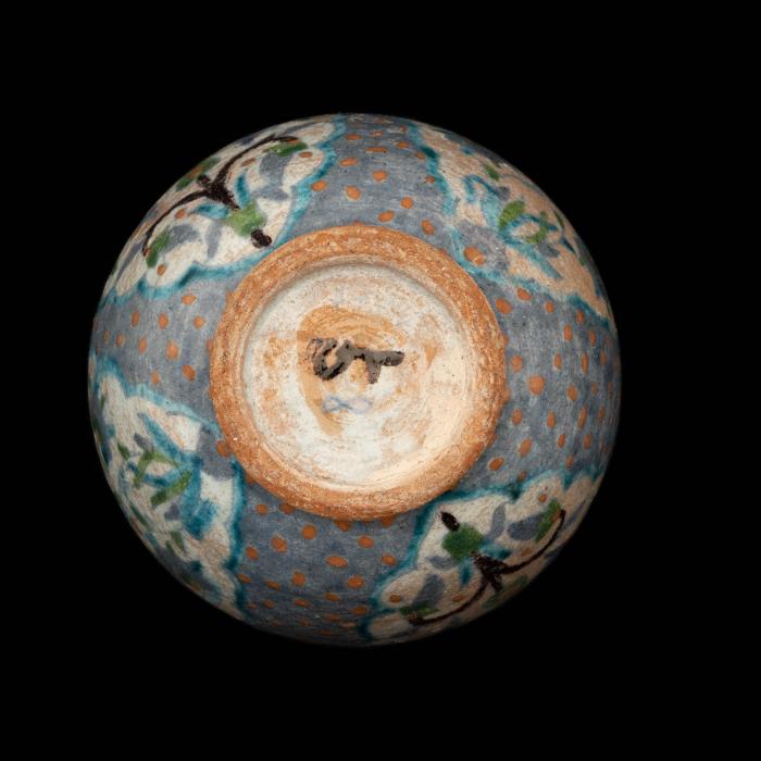 Armenian ceramic vase produced by the Dome of the Rock Tile Workshop , Jerusalem, 1919-1948