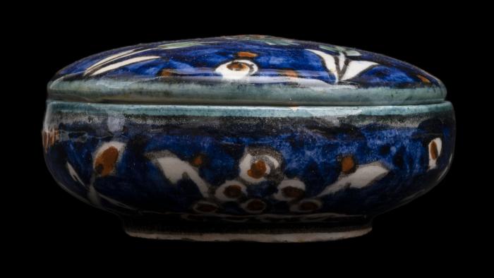 Armenian ceramics serving bowl production of Joint Workshop - Jerusalem, 1921–1948