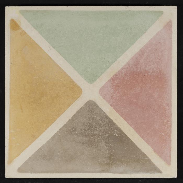 بلاطة إسمنتية ملونة والقالب المستخدم لصناعتها، 