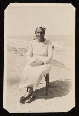 زكية الشوا، غزة، 12 أيلول 1937