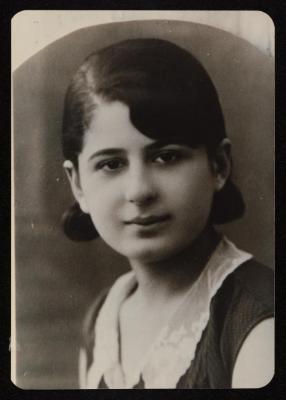 عطاف شرابي، يافا، 1930