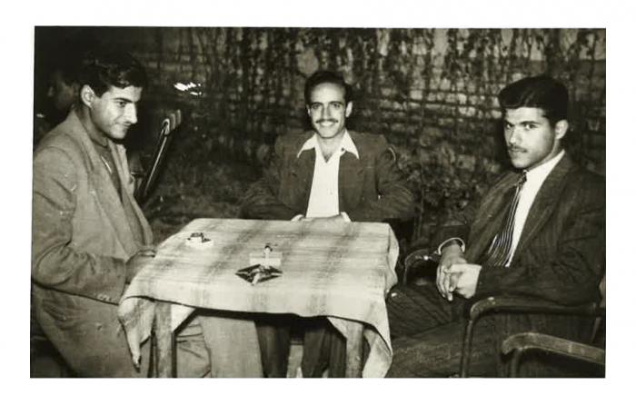وائل زعيتر برفقة أصدقائه، الكويت، 1961