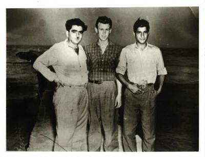 وائل زعيتر برفقة أصدقائه، الكويت، 1957