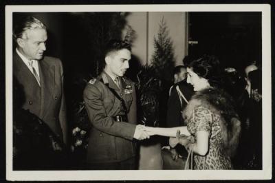 Ayda Nashashibi shaking hand with King Hussein of Jordan and President Camille Chamoun, Beirut, 1956