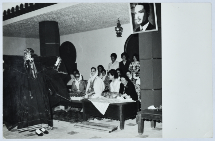 Zalekha Shuhabi with Queen Zein al-Sharaf at the opening ceremony of the Arab Women Union Society office in Jerusalem
