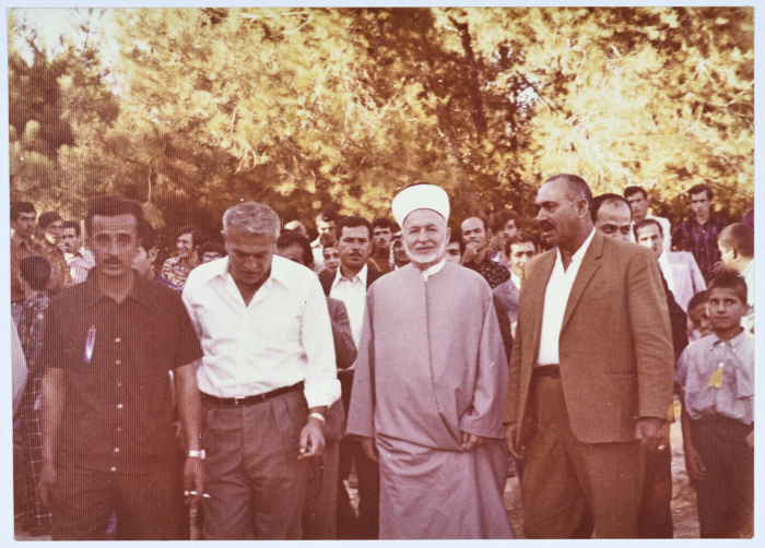 Zain ed-Din at-Takruri and the Mayor of Hebron