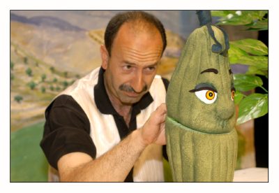 عرض مسرحية "مغامرات خضرا" في مسرح وسينماتك القصبة