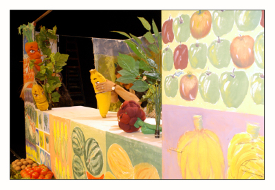 عرض مسرحية "مغامرات خضرا" في مسرح وسينماتك القصبة