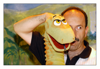 عرض مسرحية "مغامرات خضرا" في مسرح وسينماتك القصبة