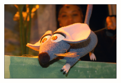 عرض مسرحية "مغامرات خضرا" في مسرح وسينماتك القصبة