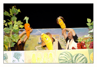 عرض مسرحية "مغامرات خضرا" في مسرح وسينماتك القصبة