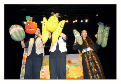 عرض مسرحية "مغامرات خضرا" في مسرح وسينماتك القصبة