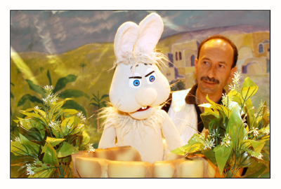 عرض مسرحية "مغامرات خضرا" في مسرح وسينماتك القصبة