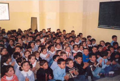 عرض مسرحي للأطفال لمسرح وسينماتك القصبة في بيت إمرين